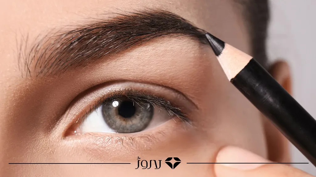 چرا برای ابروهای کم‌پشت باید مداد ابرو مخصوص انتخاب کنیم