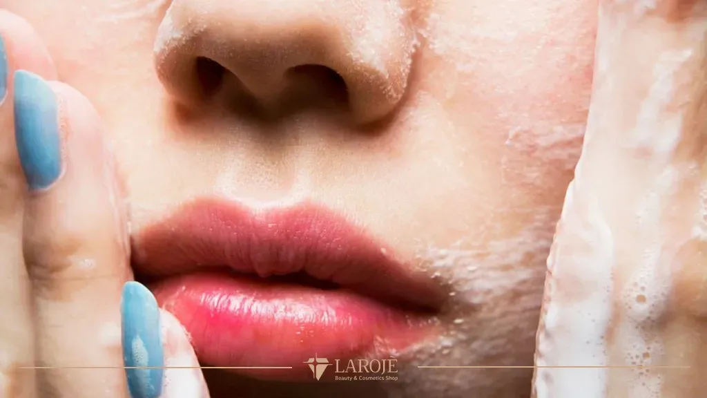 اشتباه رایج در مراقبت از پوست | شوینده مناسب صورت
