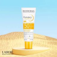 ضد آفتاب بیرنگ آکوافلوئید بایودرما Bioderma پوست مختلط و چرب - تصویر ۲