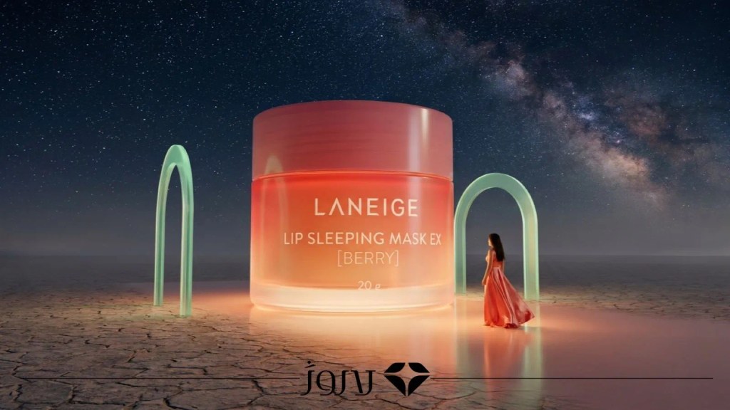 شب پرستاره و ماسک لب نورانی که ترکهای زمین را میبندد شب پرستاره و ماسک لب نورانی که ترکهای زمین را میبندد