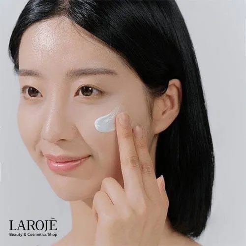 ضد آفتاب کرمی هیالوسیکا سنتلا Skin 1004 - تصویر ۳ ضد آفتاب کرمی هیالوسیکا سنتلا Skin 1004 - تصویر ۳