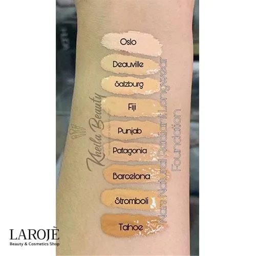 کرم پودر نارس Nars مدل Natural Radiant - تصویر ۳ کرم پودر نارس Nars مدل Natural Radiant - تصویر ۳