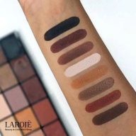 پلت سایه 15 رنگ رولوشن Revolution مدل Basic Matte - تصویر ۳