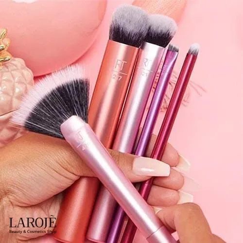 ست براش ریل تکنیک Real Techniques مدل Artist Essentials - تصویر ۲