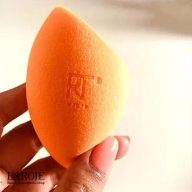 اسفنج آرایشی ریل تکنیک Real Techniques - تصویر ۳