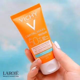 ضد آفتاب پوست چرب و مختلط ویشی Vichy - تصویر ۲